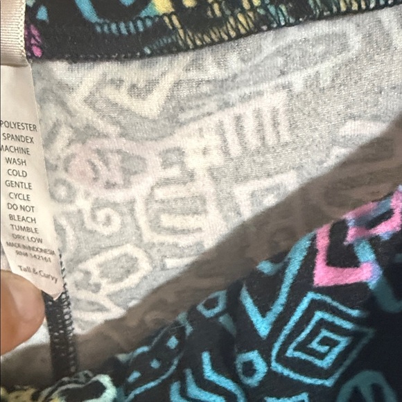 LuLaRoe Colorful Geometric Women’s Leggings - Picture 4 of 4